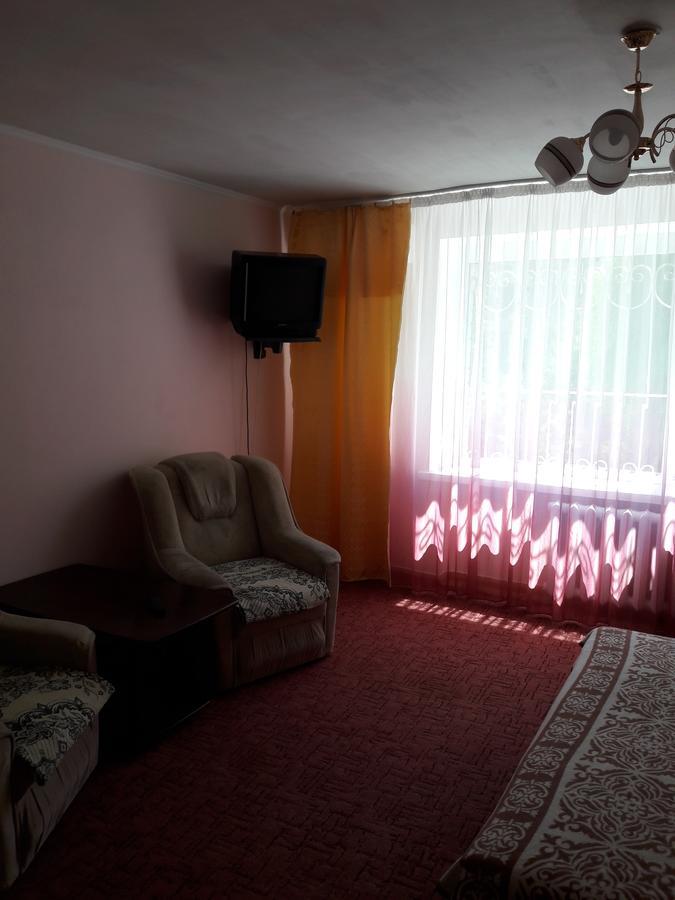 Апартаменты в центре Черкассы Экстерьер фото